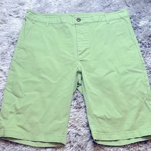 ASOS Green Chino Bermuda Long Shorts Men’s Size 32 Excellent Condition
